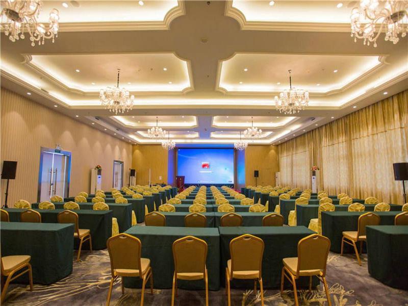 Vienna International Hotel Luogang Wanda Plaza Guangzhou Exterior photo